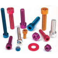 Speciálsi süllyesztett fejű alumínium csavar M6x1mm Hossz.: 16mm Speciálsi süllyesztett fejű alumínium csavar M6x1mm Hossz.: 16mm